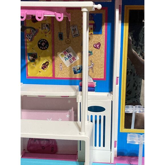 Mattel Barbie Dream Closet Playset With Clothes and Hangers - Picture 10 of 16